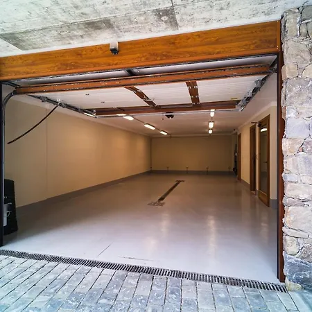 - Mont Blanc * קורמאיור