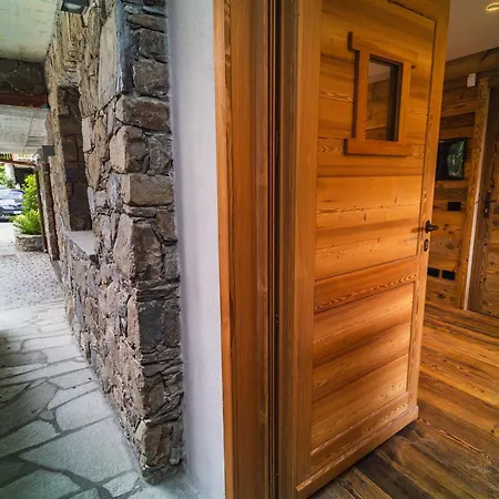 - Mont Blanc דירה קורמאיור