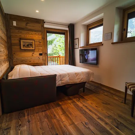 - Mont Blanc דירה קורמאיור