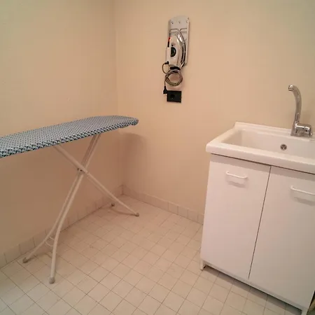 - Mont Blanc アパート クールマイユール