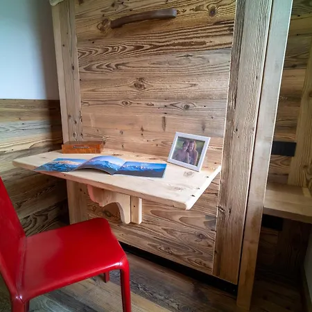 - Mont Blanc アパート クールマイユール